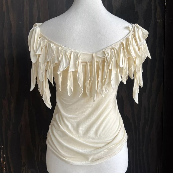 VINTAGE RALPH LAUREN cream/white off shoulder fringe top - Picture 4 of 7